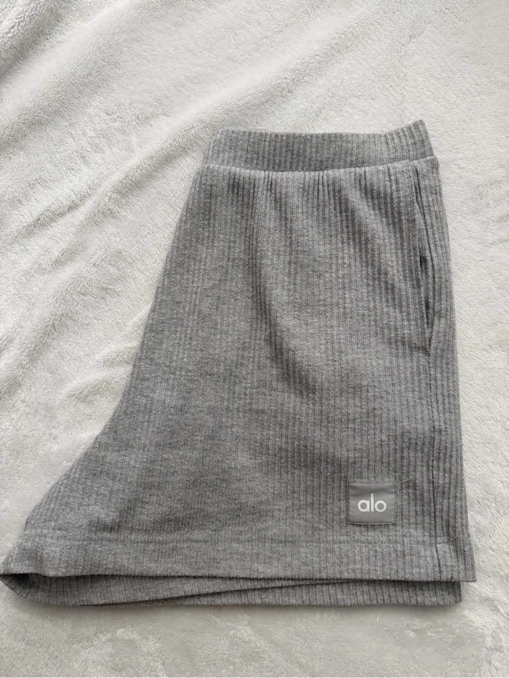 Alo Ribbed Knit Gray Shorts